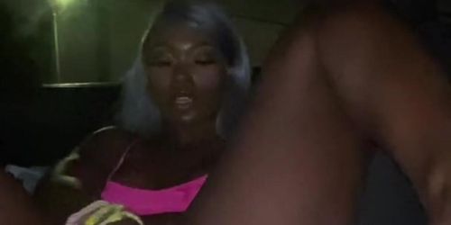 Sexy ebony onlyfan model public car play