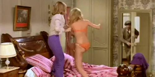 Ursula Andress Underwear Scene  in What'S New, Pussycat