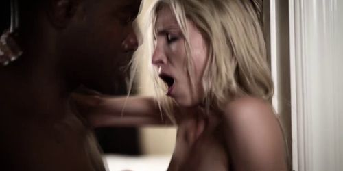 Horny teen Piper Perri dreams of fucking black stepdad (Tyler Knight)