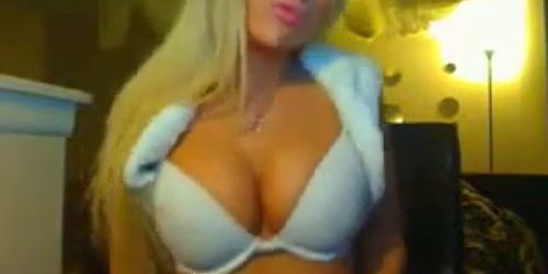 Striptease blonde incroyable