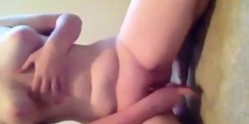 Cute amateur teen masturbates