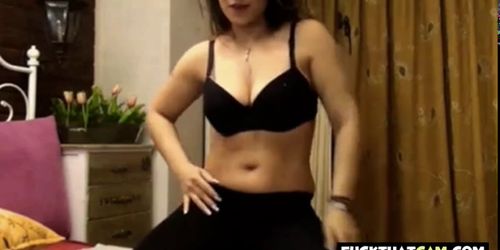 Romanian big ass dancing webcam - video 1