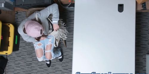 Real thieving teen gets face jizzed