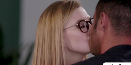 Petite Alexa Grace gets a hard fuck with a bigcock (Danny Mountain)