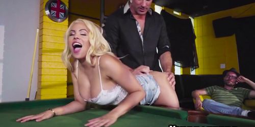 Luna Star wants two balls in the corner pocket