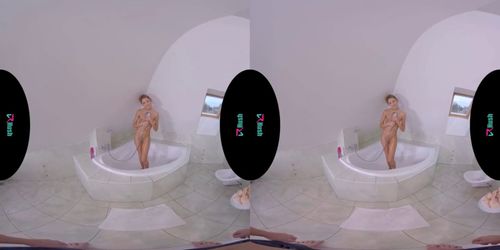 VRHUSH Rebecca Volpetti is ready to drain your dick