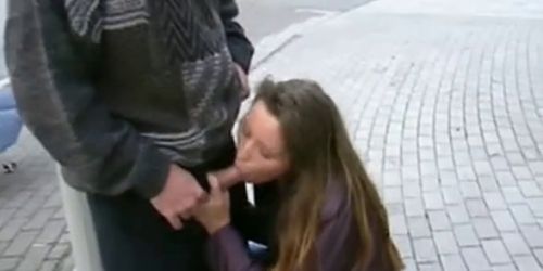 Slut suck a cock in public - video 1
