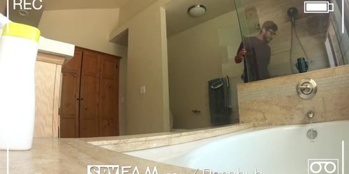 Stealthy Step Bro SPIES on Masturbating Step Sister (Hannah Hays)