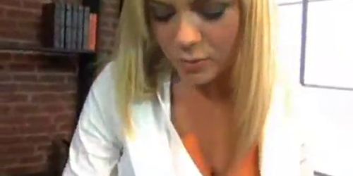 Bree Olson masturbates as secretary