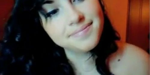 Sexy Teen Flashing Her Tits