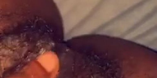 Sassy pearl showing off dripping pussy on Snapchat 