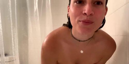 hot shower girl sexy armpits