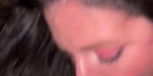 Ny white girl sucking cock in hotel