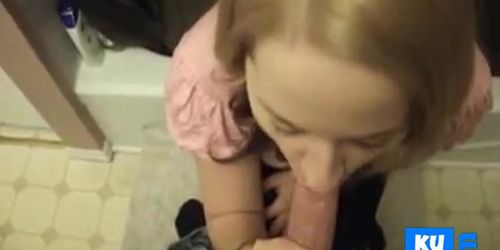 Amateur slut takes cum in mouth