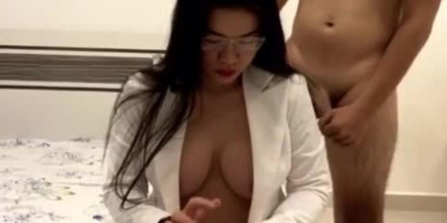 Vietnamese Teacher Porn - Teacher Trang Super debauched in VietNam 00 - CÃ´ GiÃ¡o Trang siÃªu dÃ¢m d?c\