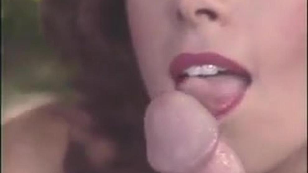Vintage Milf Gets Anal Fucking She Craves Janey Robbins Porn Videos