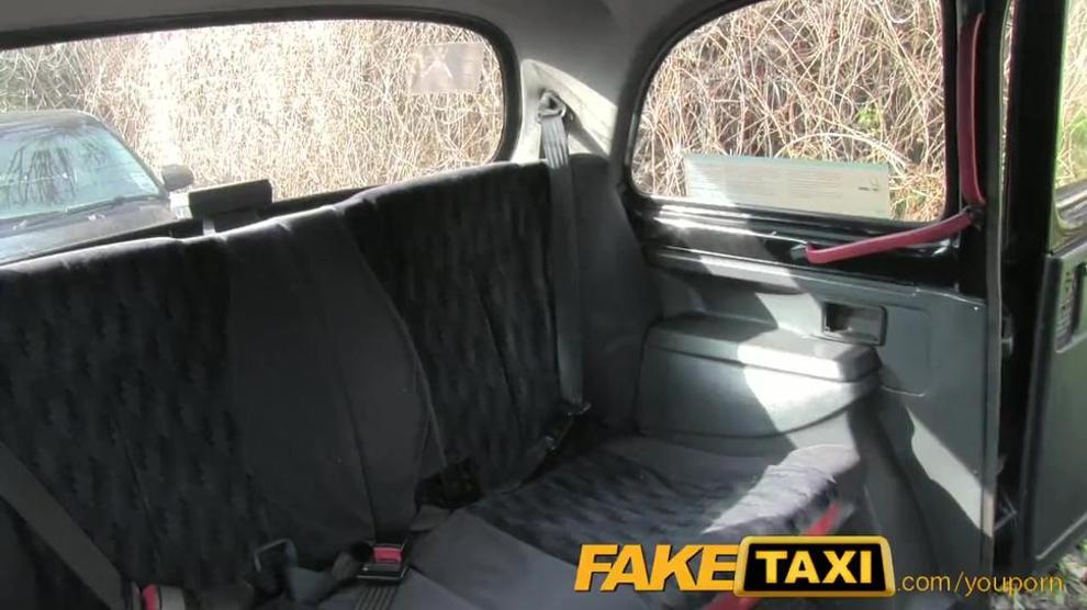 Faketaxi Sexy Business Woman Falls For His Scam Lexi Lou Porn Videos 