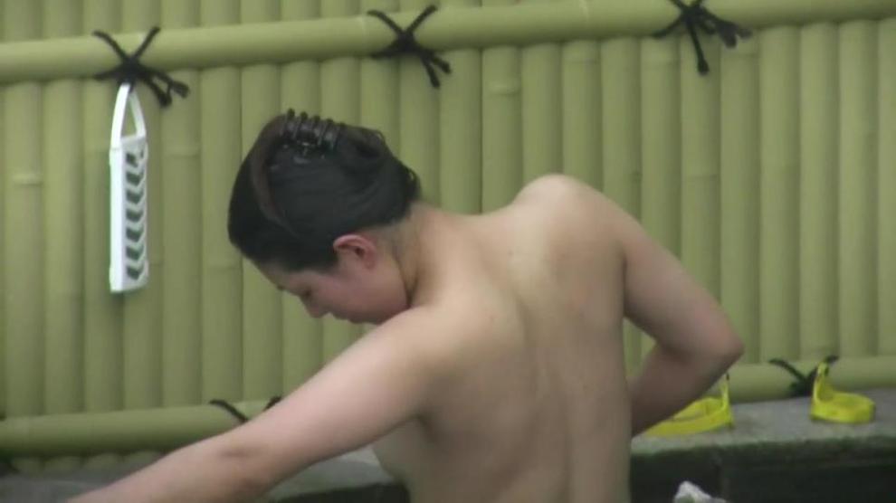 Japanese Onsen Spa Voyeur 23