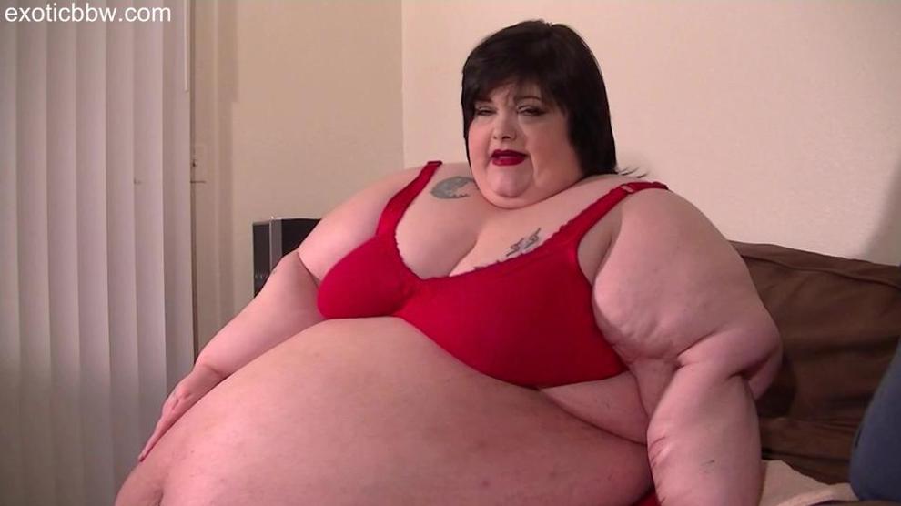 Ssbbw Stripping Porn Videos