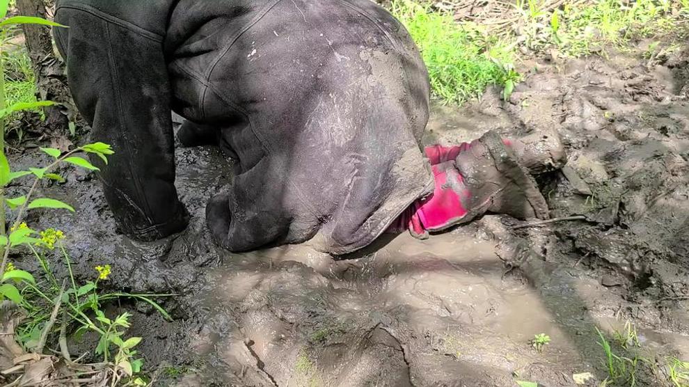 Teasing Black Fur Sheepskin Coat In Mud With Uggs Porn Videos