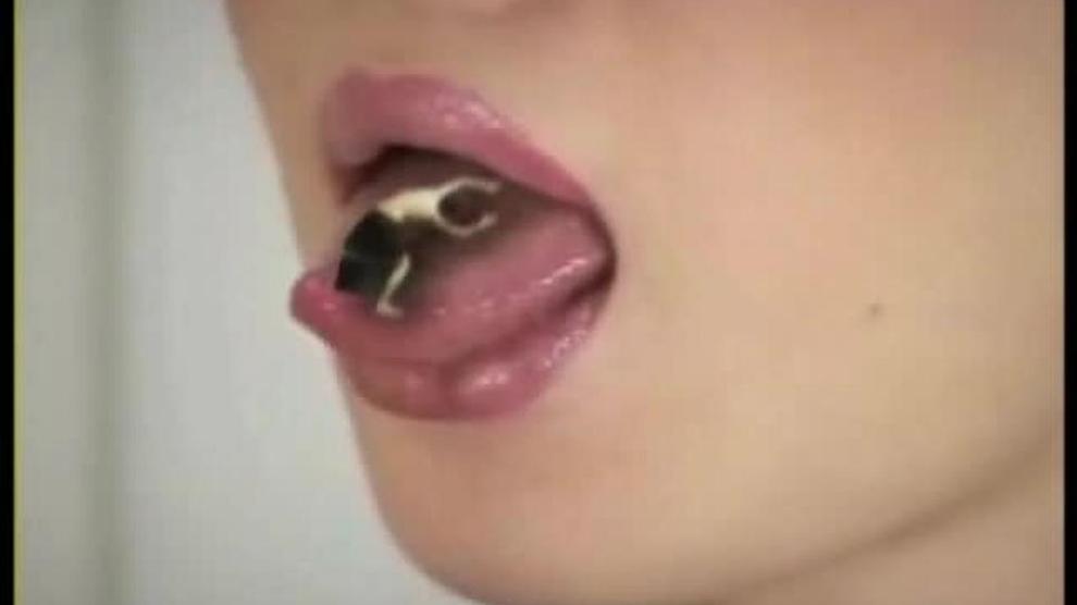 Giantess Asian Slippery Tongue Porn Videos