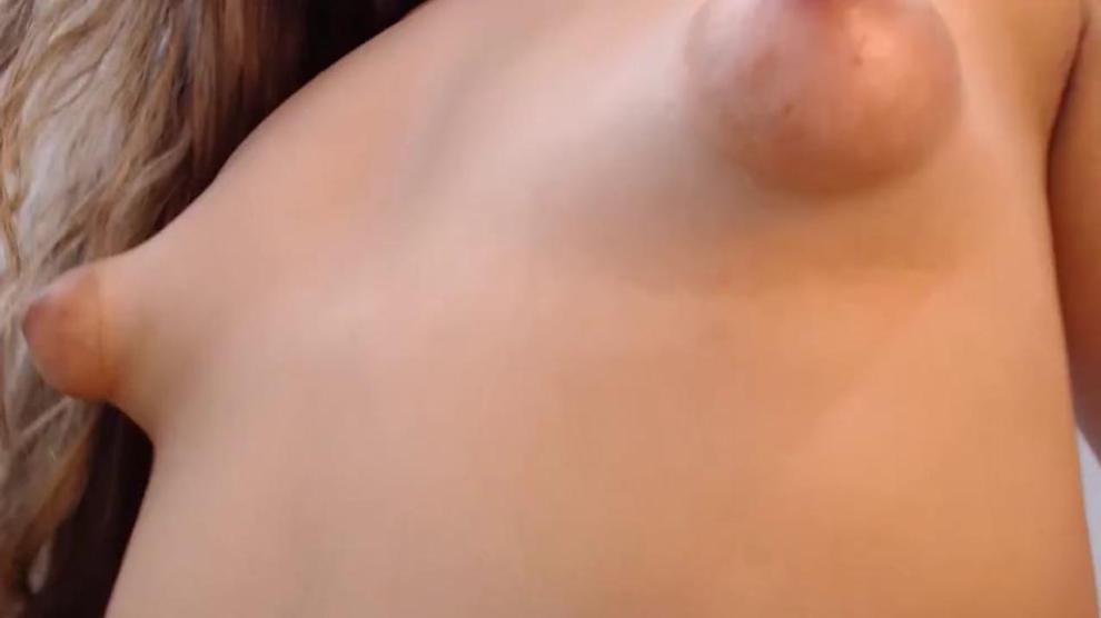 Puffy Nipples Charlotteharper [recording From Her Previous Account] Porn Videos