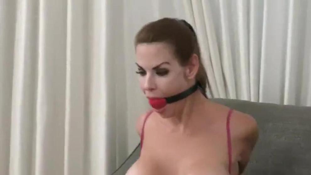 Alexis Taylor Bedroom Bondage Big Tits Porn Videos