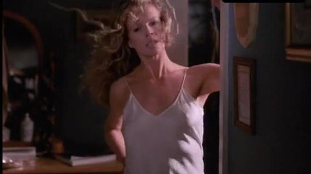 Kim Basinger Sexy Scene In My Stepmom Is An Alien Porn Videos