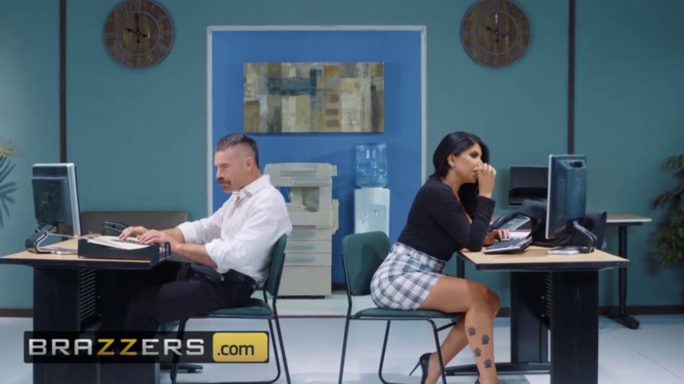 Brazzers Busty Thicc Office Bitch Romi Rain Works Hard My Xxx Hot Girl