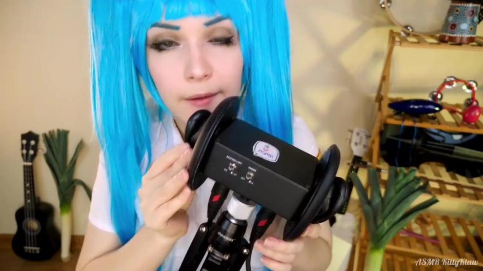 KittyKlaw ASMR Miku Cosplay Ear Licking PATREON Porn Videos