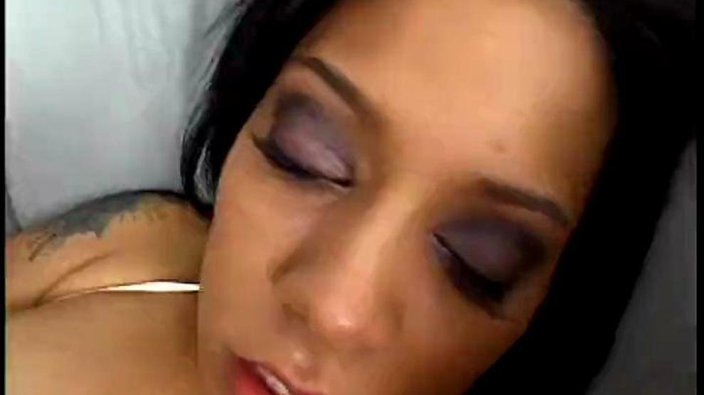 Jazmine Cashmere beach fingering