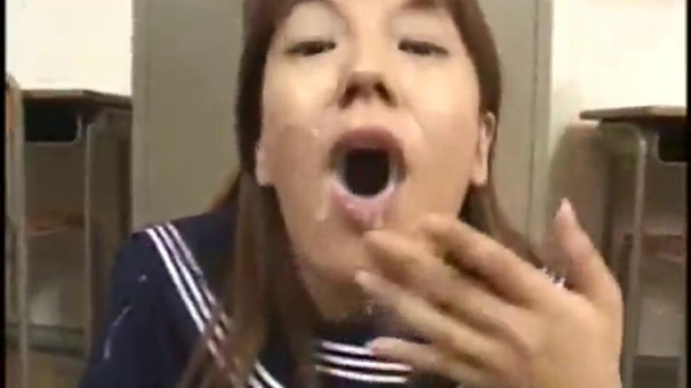 Amateur Japanese Teen Gets Bukkake And Plays With Cum Porn Videos