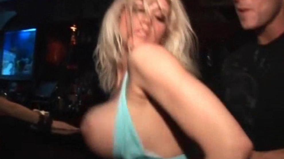 Horny Sluts Strip And Lick Big Tits And Slick Cunts In The VIP Porn Videos