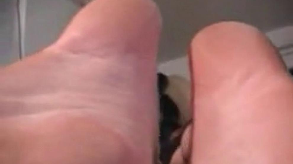 Lisa Charlies Smelly Foot Torture Porn Videos