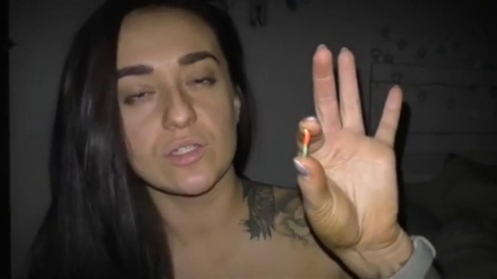 Giantess Pussy Insertion ASMR Porn Videos