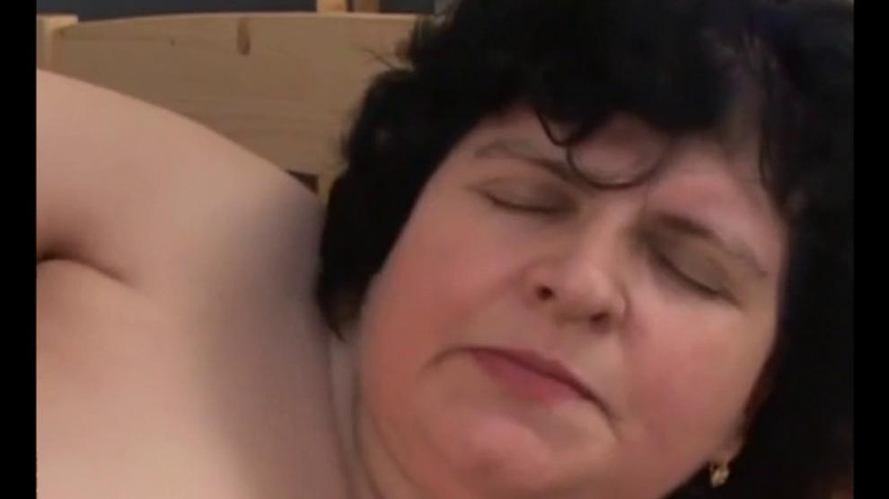 Fat Amateur Granny Gets Ravaged Porn Videos