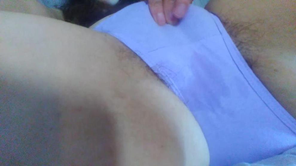 Nasty Gushy Piss Messy PEE PEE PANTIES Camgirl With Hairy Pussy Shows