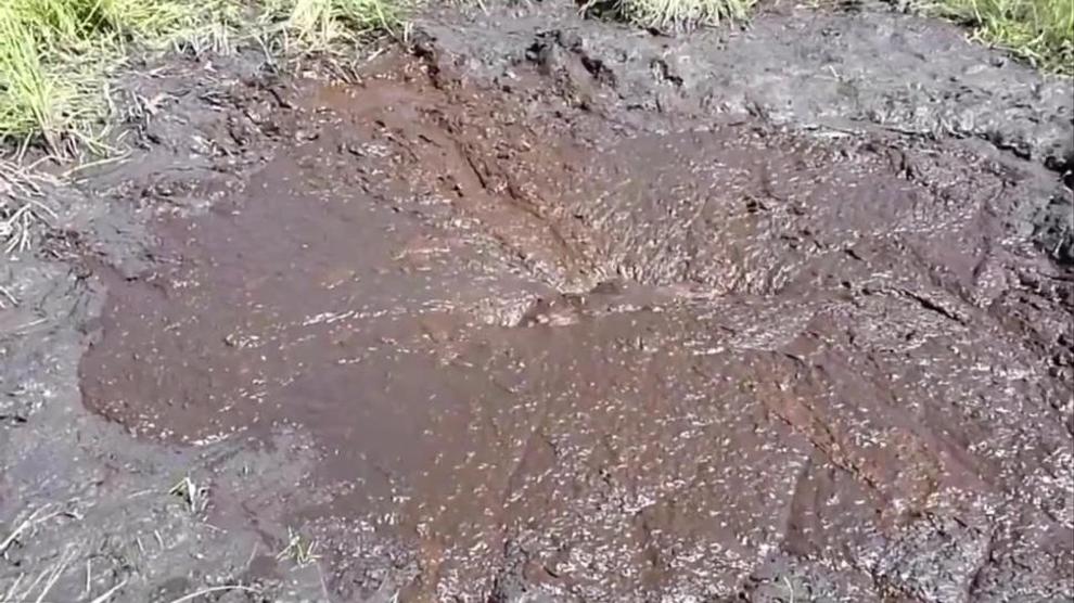 Mud Dives COMPILATION Sink Down Into Beanbags HD Porn Videos