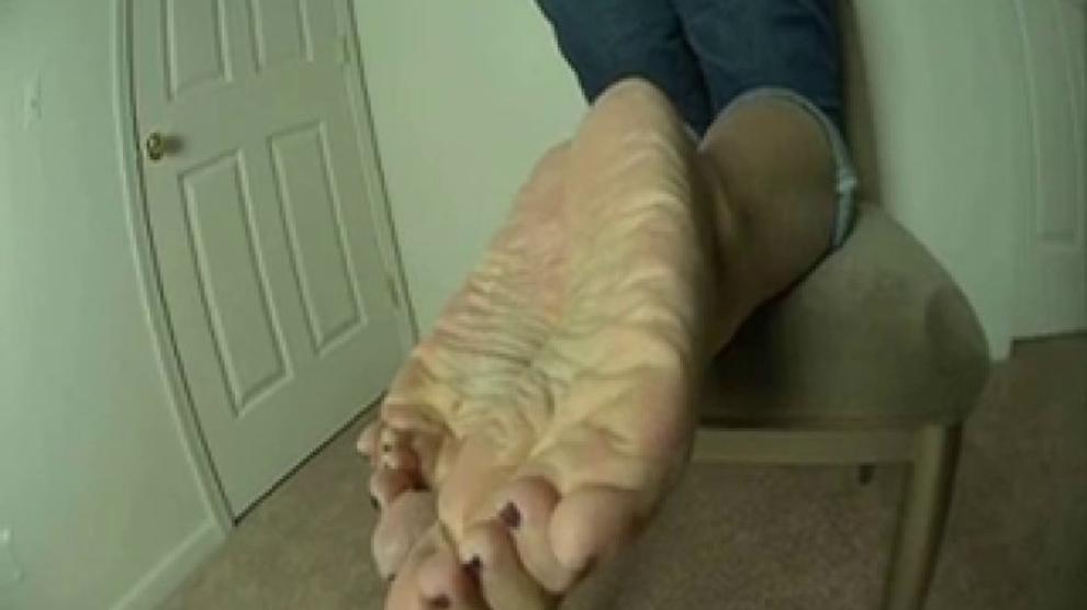 LeCreme Wrinkled Soles Porn Videos