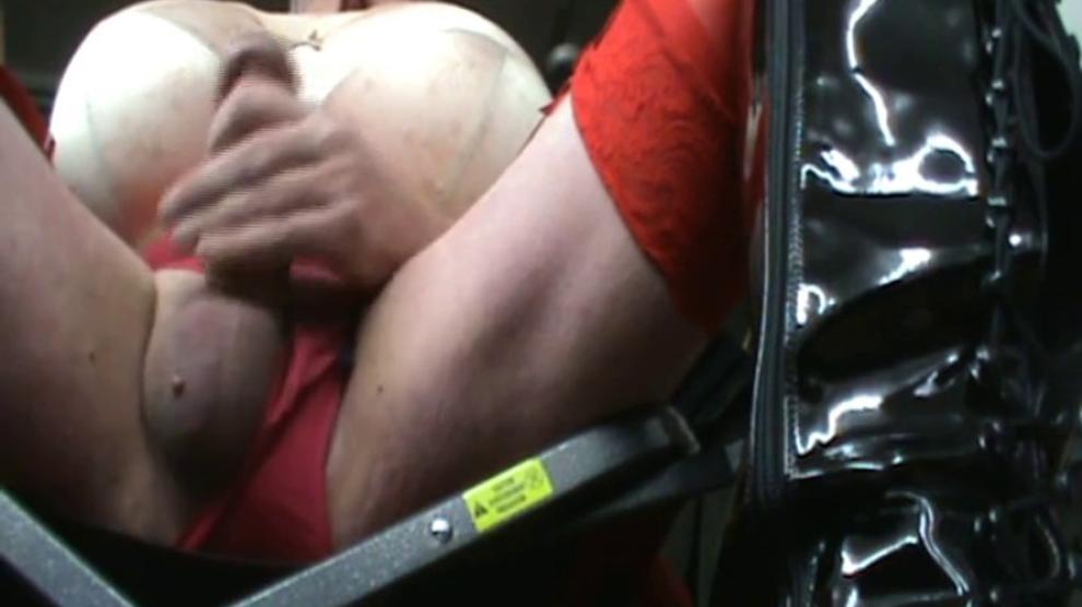 Masturbate daddy chicktrainer screaming
