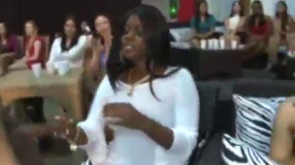 Old strip girl jerking off