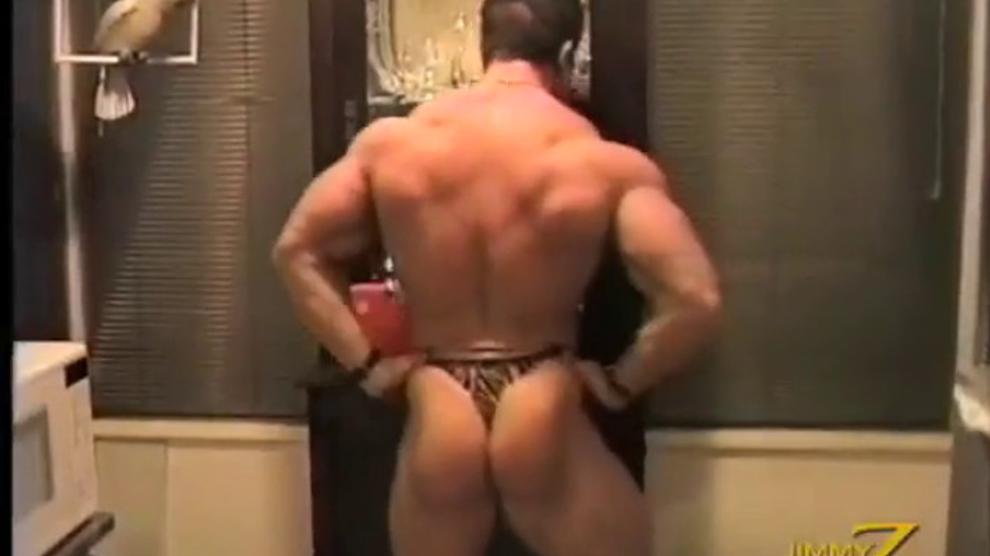 Muscle God Dan Steele Does Sexy Things