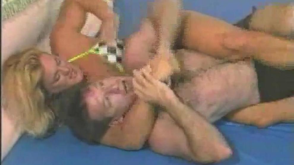 FBB Kasie Mixed Wrestling Porn Videos