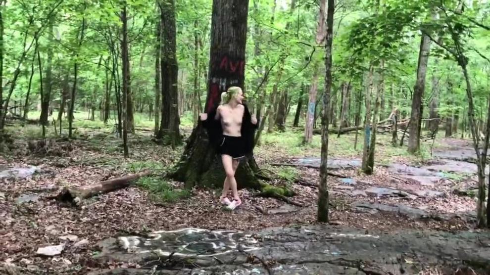 Teen Dared To Streak Naked In The Forest Porn Videos