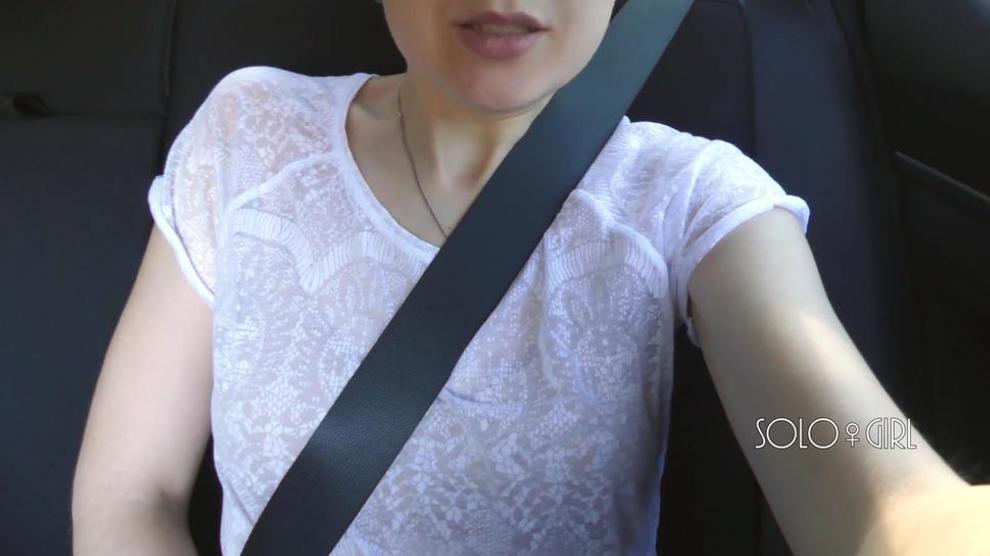 Innocent Schoolgirl Plays With Pussy In Uber Until Driver Sees Public