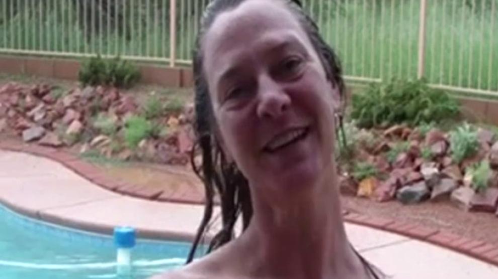 Wife Having Sex With Husband By Swimming Pool Porn Videos