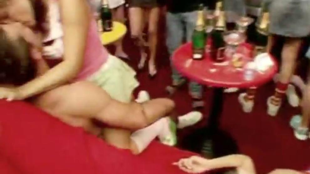 Drunk-schoolgirls-barely-legal-get-pregnant-at-a-wild-groupsex-or Porn  Videos
