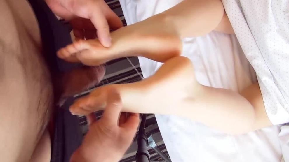 2 Chinese School Teens Gave Me Footjob With Their White Feet With HUGE