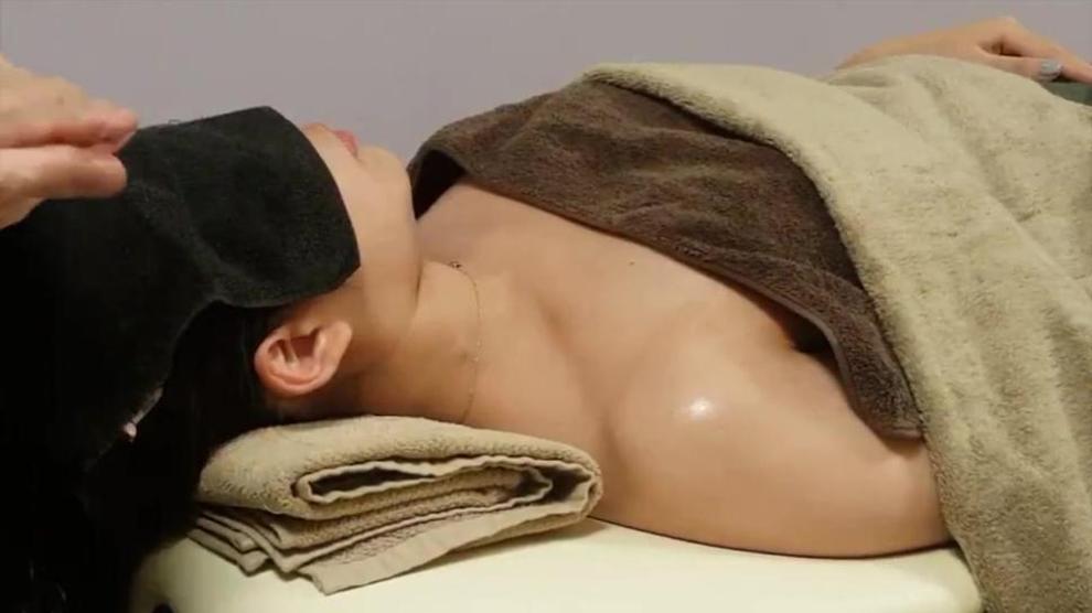 Japanese Aroma Oil Massage 10 Porn Videos