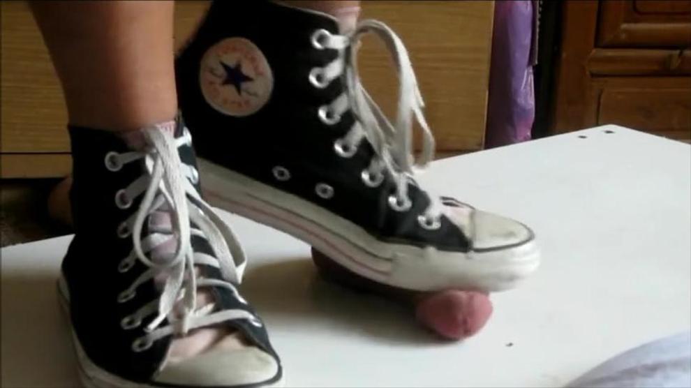 Converse Shoejob Porn Videos